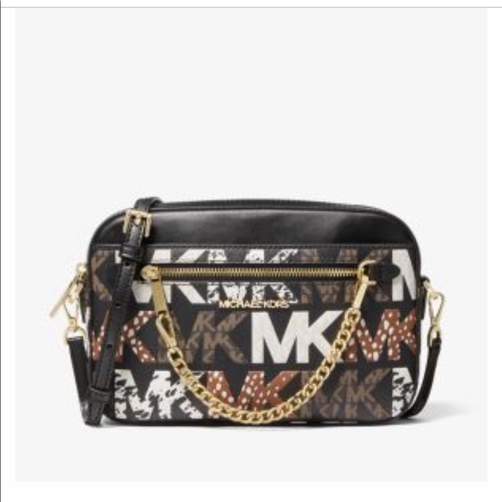 Michael Kors Jet Set Crossbody Bag. NWT ***LOVE OFFERS***